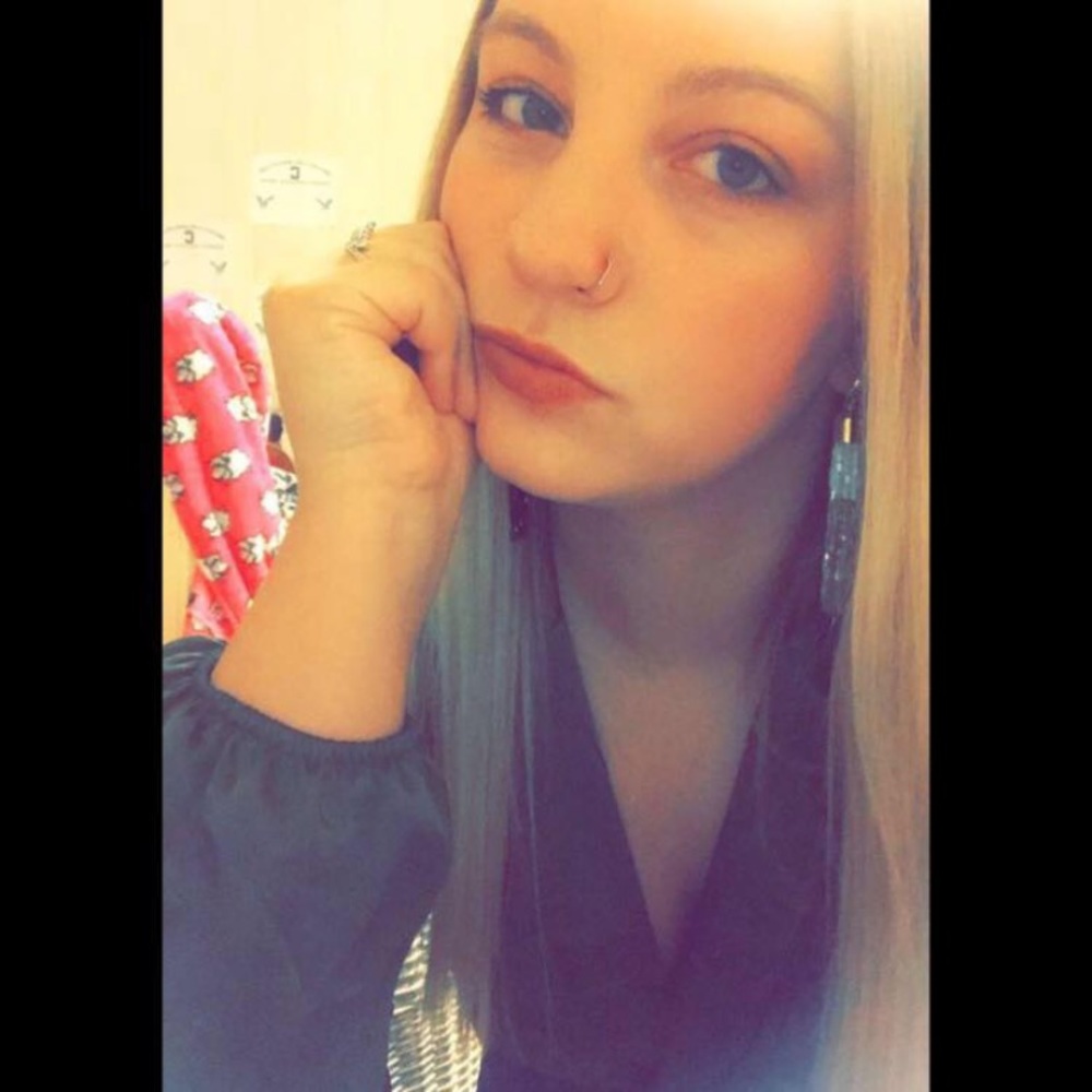 Meet your Posher, Taylor